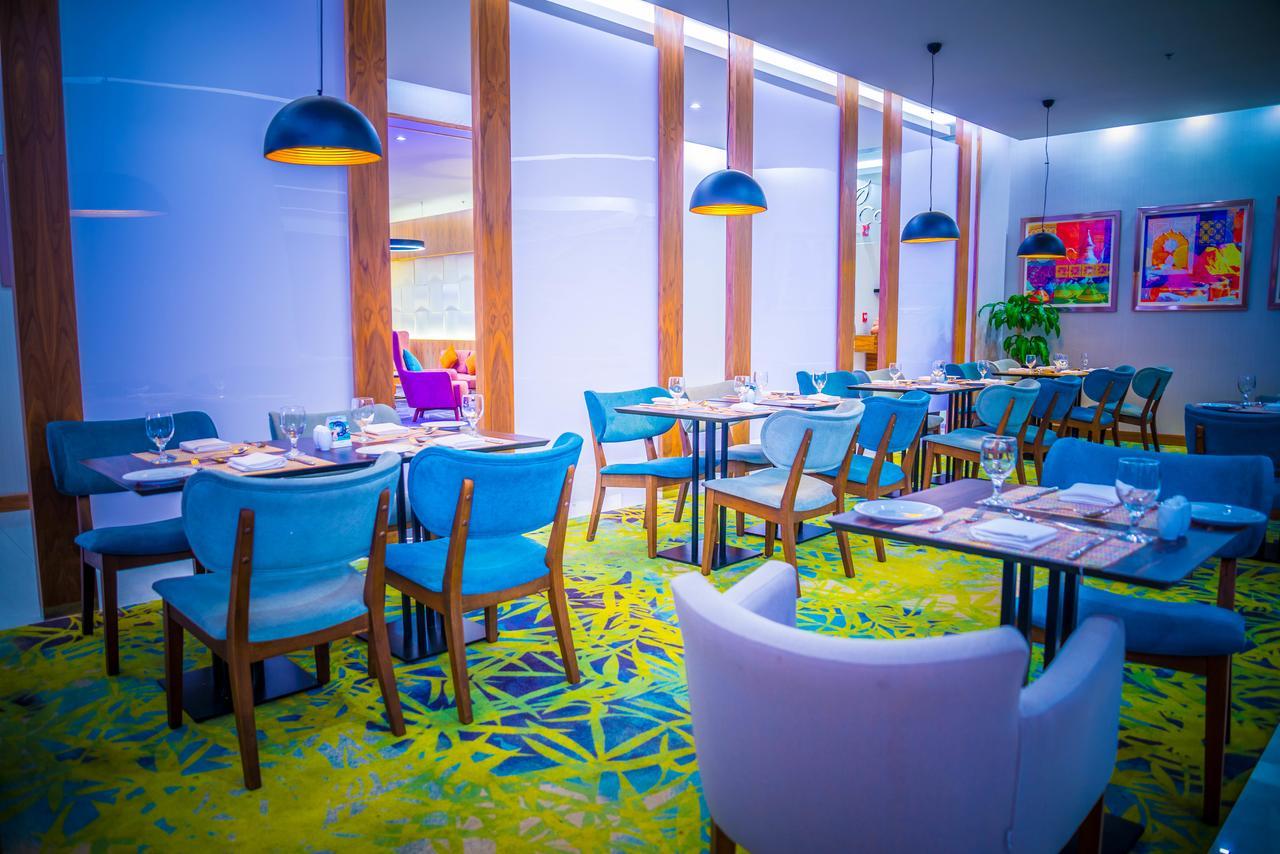 Hotel Novotel Albahr Yanbu